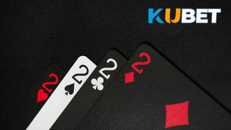 Giữ heo tới vòng cuối để hạ gục đối thủ là cách chơi bài Catte thông minh